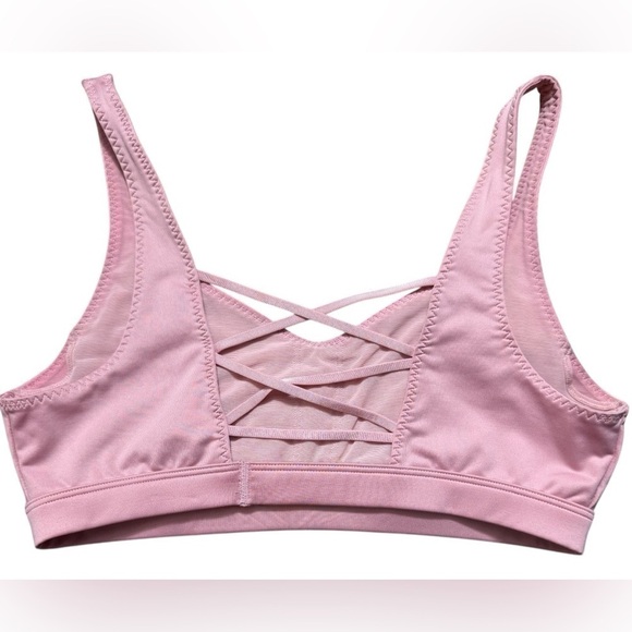 Victoria Sport Ballet Pink Size Medium Strappy Sports Bra - Picture 2 of 14